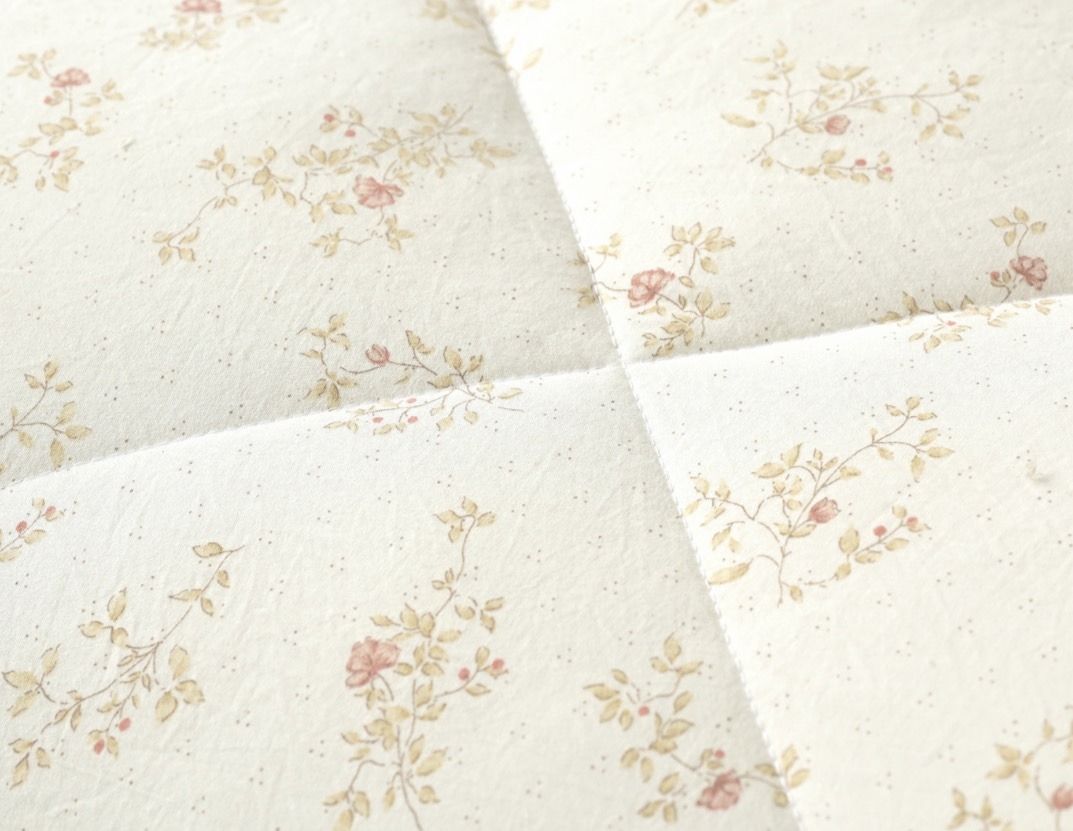 PINTEREST BEDDING | KING SIZE | CHICKEN LACE | 4 PIECE SET | WHITE & PINK - Image 3