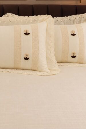 CROCHET | LINEN TEXTURE | KING SIZE | CHICKEN LACE | DESIGNER COLLECTION | LINEN TEXTURE