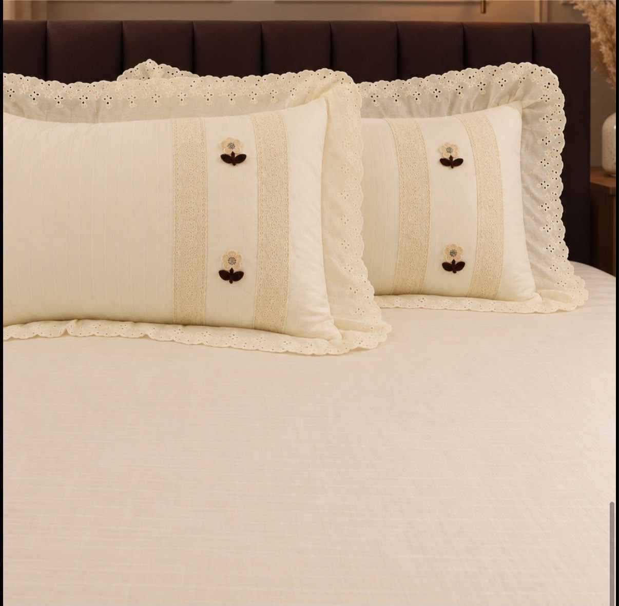 CROCHET | LINEN TEXTURE | KING SIZE | CHICKEN LACE | DESIGNER COLLECTION | LINEN TEXTURE