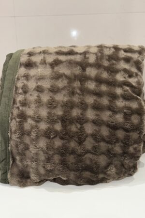 LIGHT FUR | AC BLANKET | DOUBLE BED | BUBBLE EFFECT | DARKER GREEN